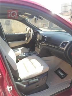 جیپ گراند شیرۆکی